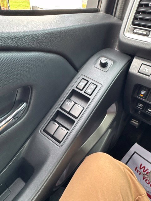 Certified 2022 Nissan Frontier SV AWD/4WD image 36