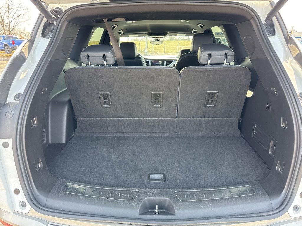 Used 2022 Buick Enclave Premium image 7