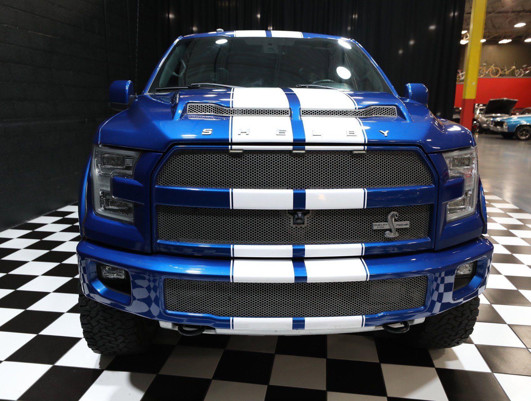 Used 2017 Ford F150 Lariat w/ Equipment Group 502A Luxury image 10