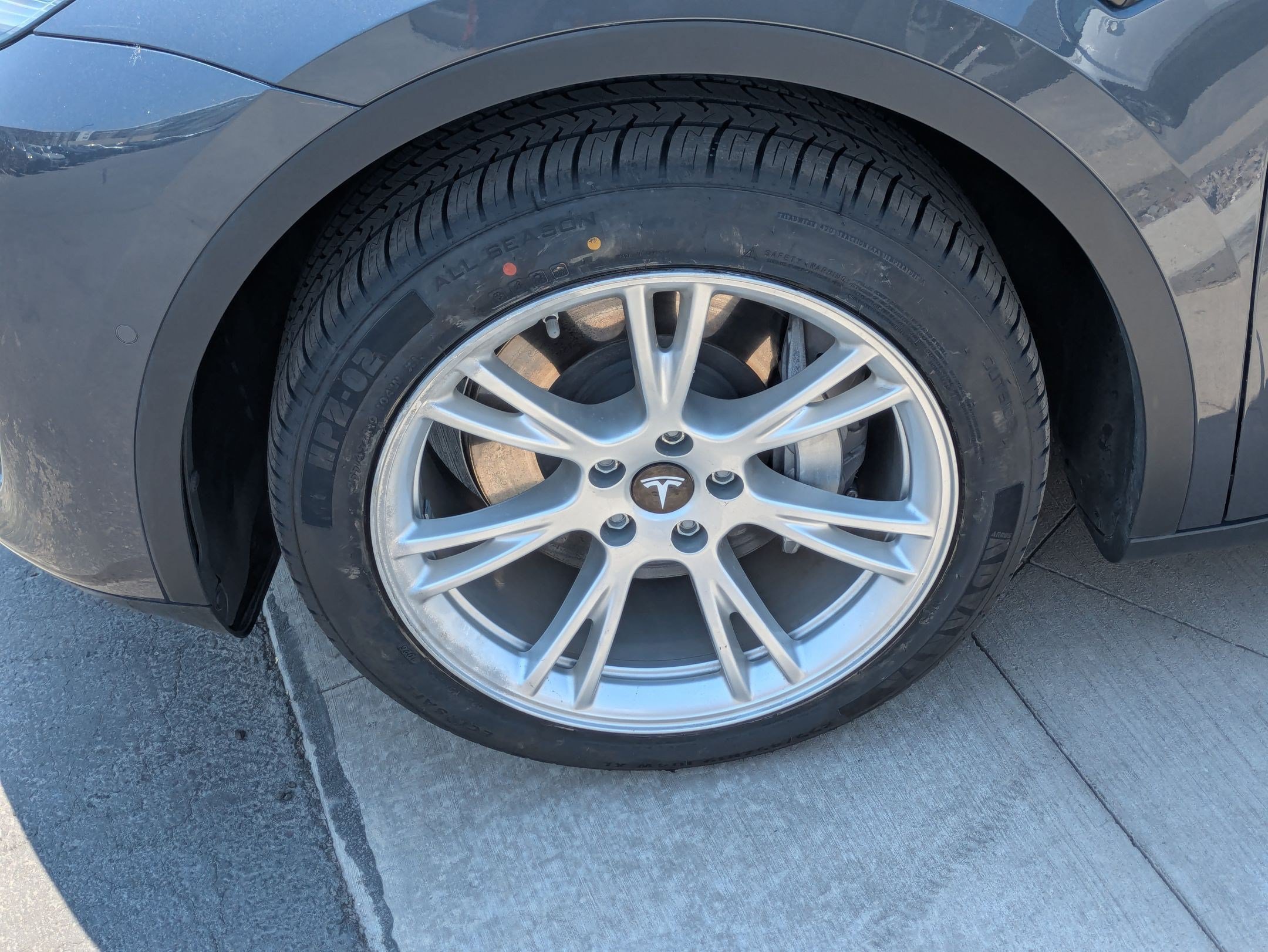 Used 2020 Tesla Model Y Long Range AWD/4WD image 12