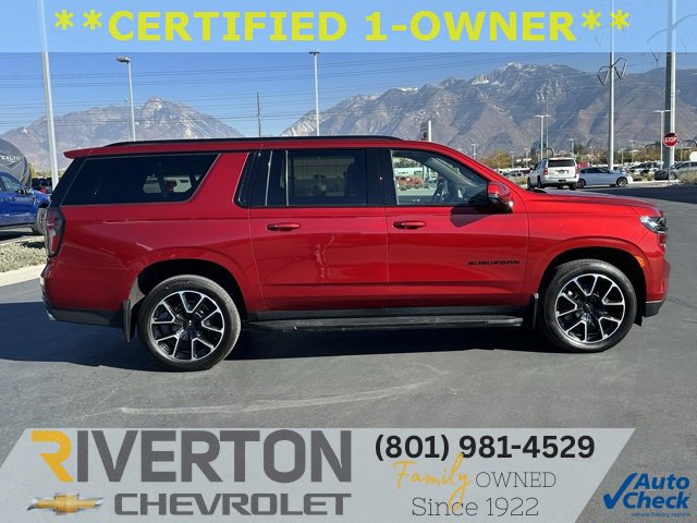 Certified 2022 Chevrolet Suburban RST w/ Sport Performance Package image 31