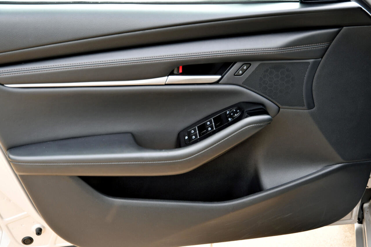 Used 2024 MAZDA MAZDA3 s image 8