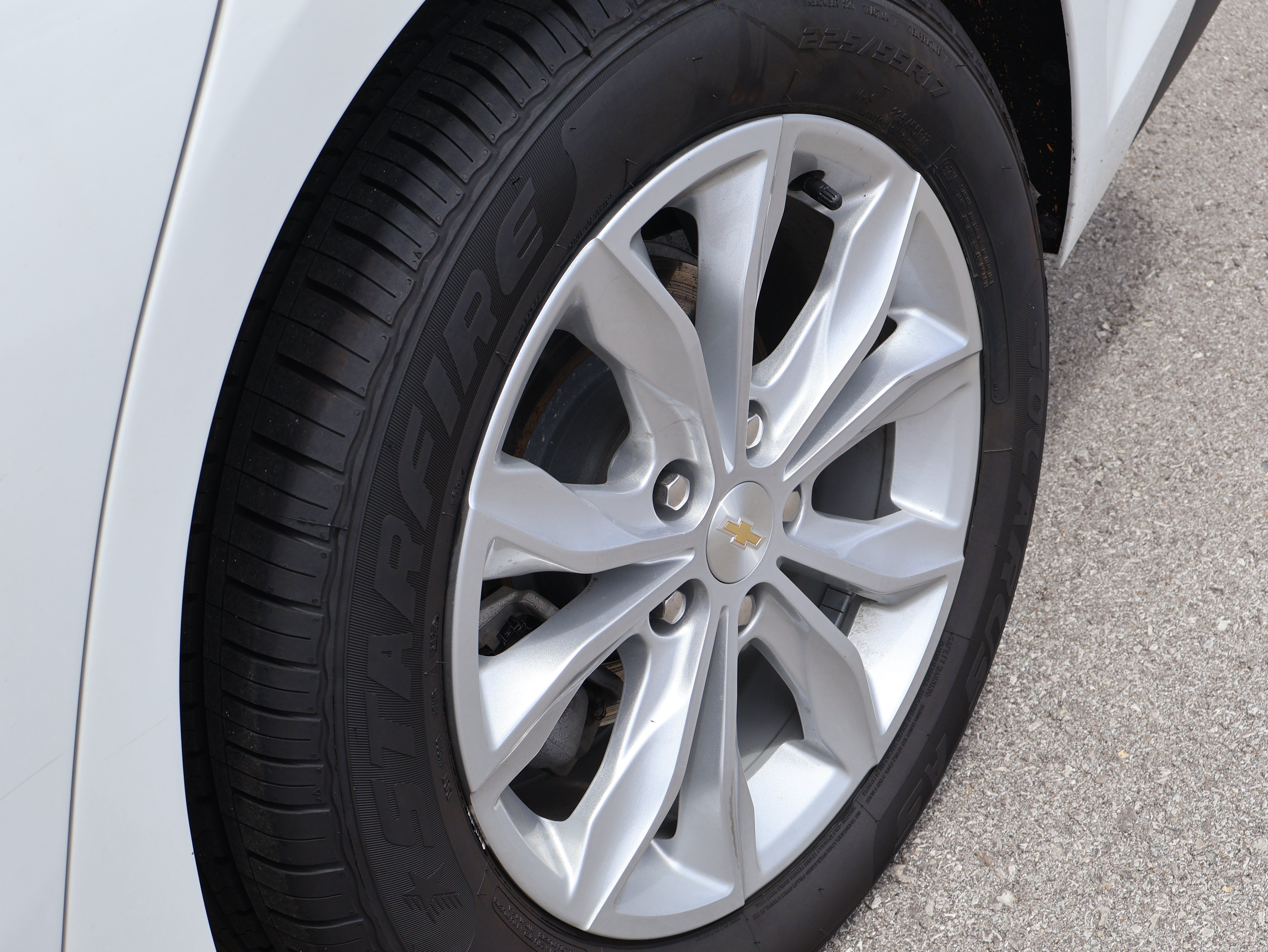 Used 2024 Chevrolet Malibu LT FWD image 45
