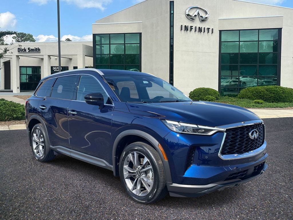 Used 2025 INFINITI QX60 Luxe w/ Vision Package image 1