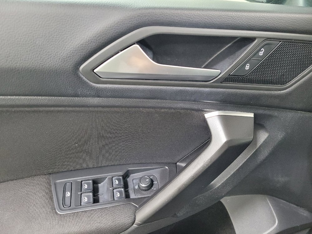 Used 2019 Volkswagen Tiguan S w/ Driver Assistance Package AWD/4WD image 27