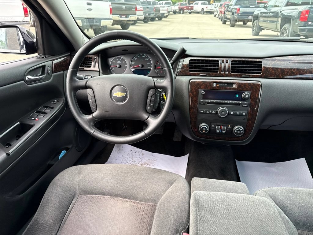 Used 2012 Chevrolet Impala LT FWD image 8