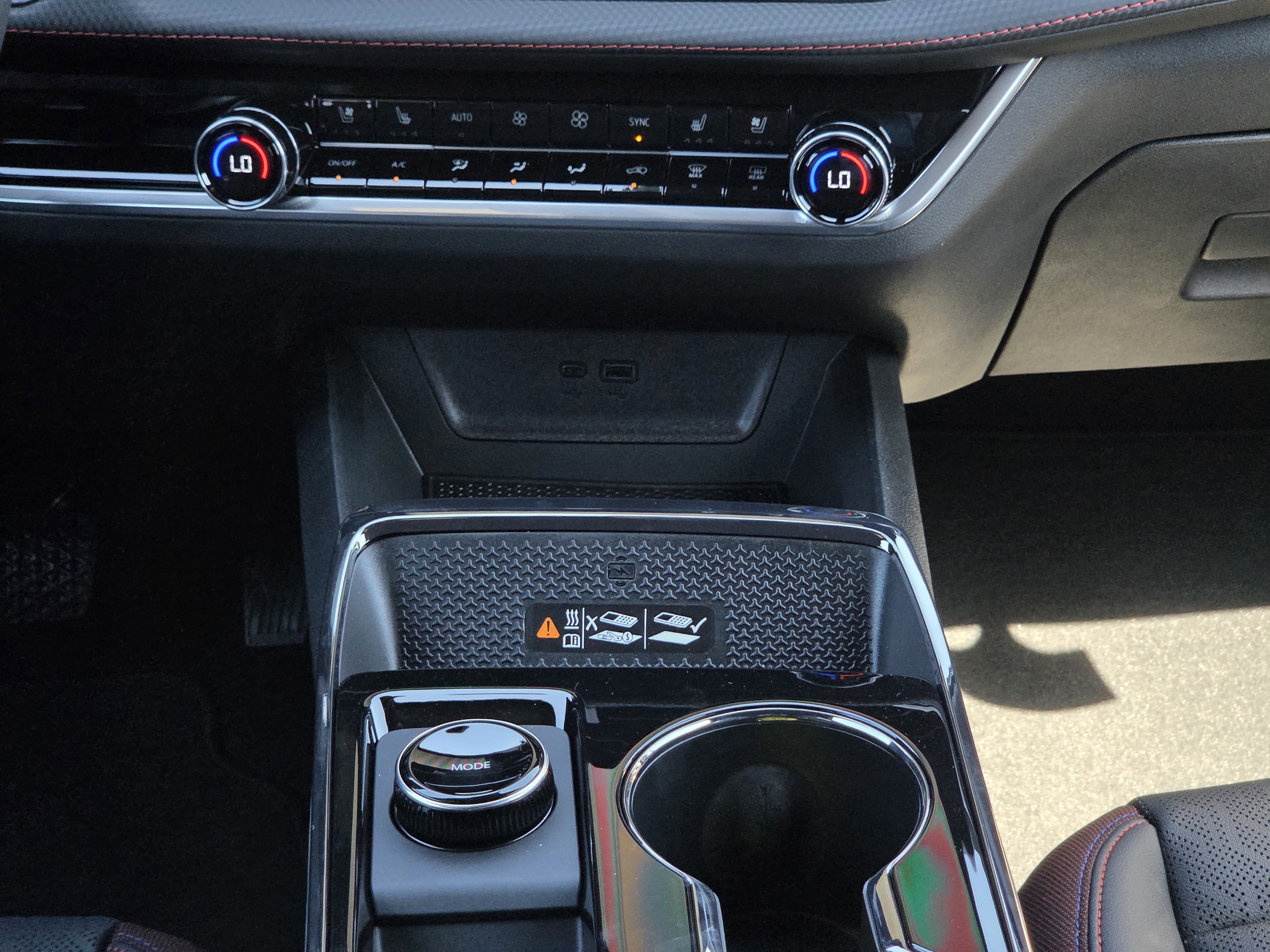 New 2026 Chevrolet Equinox RS w/ Convenience Package III FWD image 11