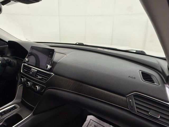 Used 2019 Honda Accord EX image 30