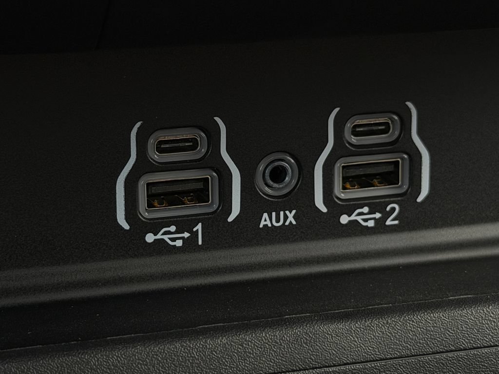 New 2027 RAM 1500 Laramie w/ Night Edition AWD/4WD image 12