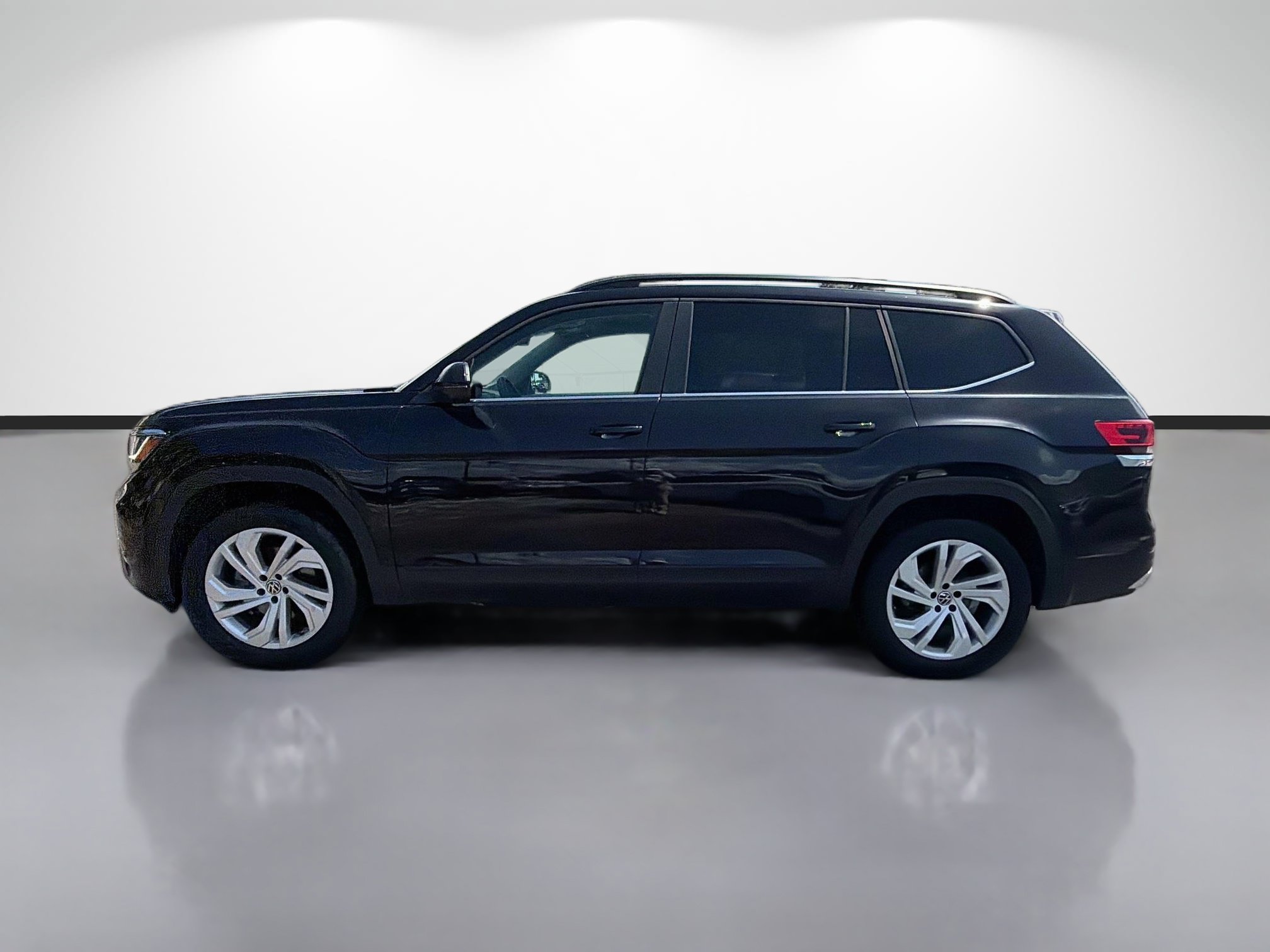 Used 2023 Volkswagen Atlas SE AWD/4WD image 6