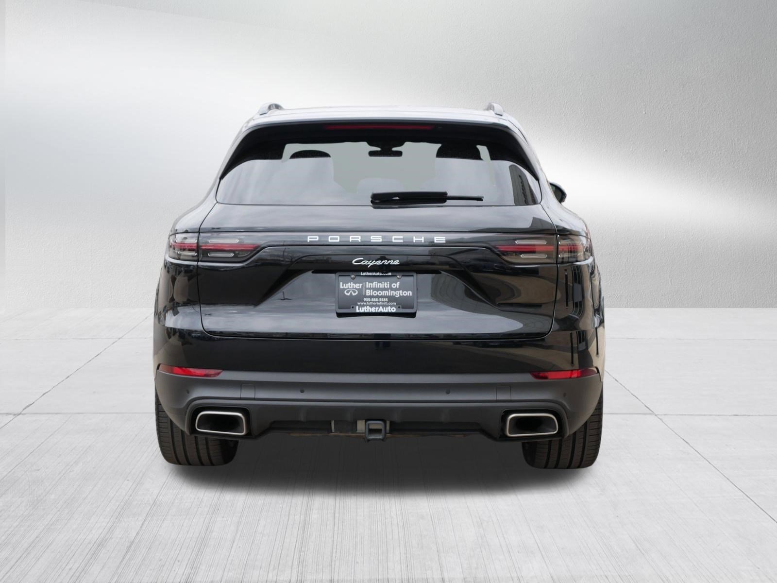 Used 2023 Porsche Cayenne image 6