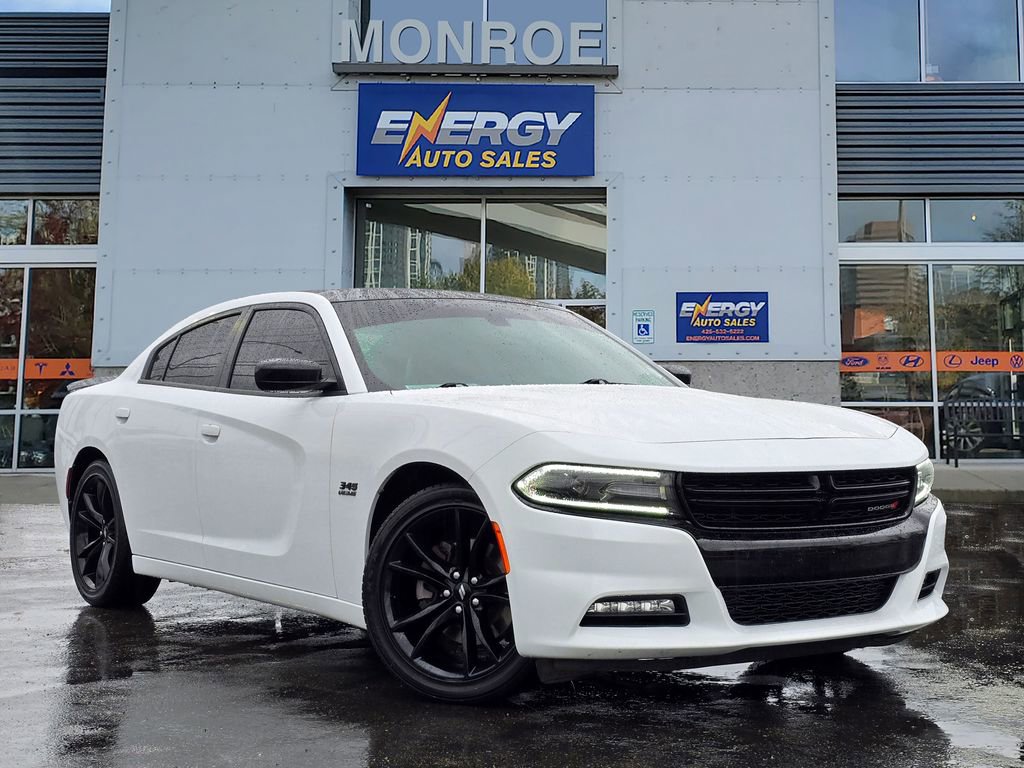 Used 2017 Dodge Charger R/T w/ Plus Group image 1