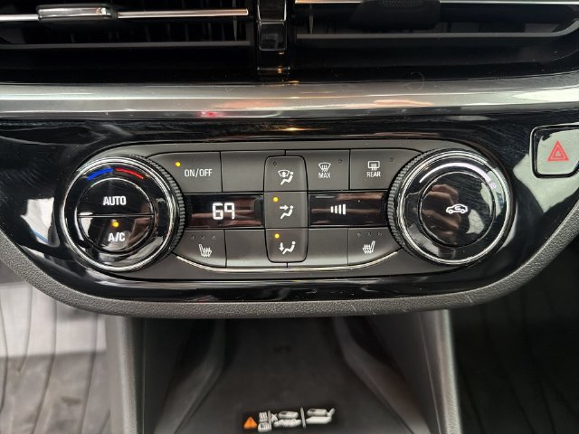 Used 2024 Buick Envista Sport Touring w/ Convenience I Package FWD image 27