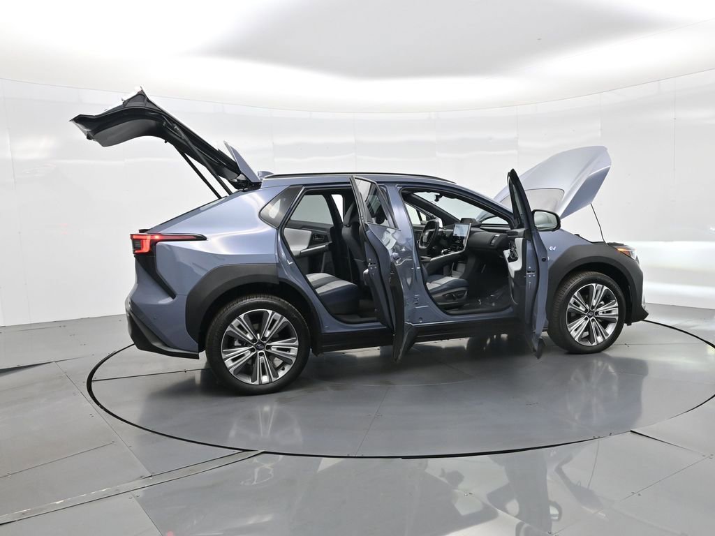 Used 2024 Subaru Solterra Limited image 40