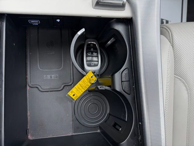 Used 2024 Hyundai Palisade Calligraphy image 26