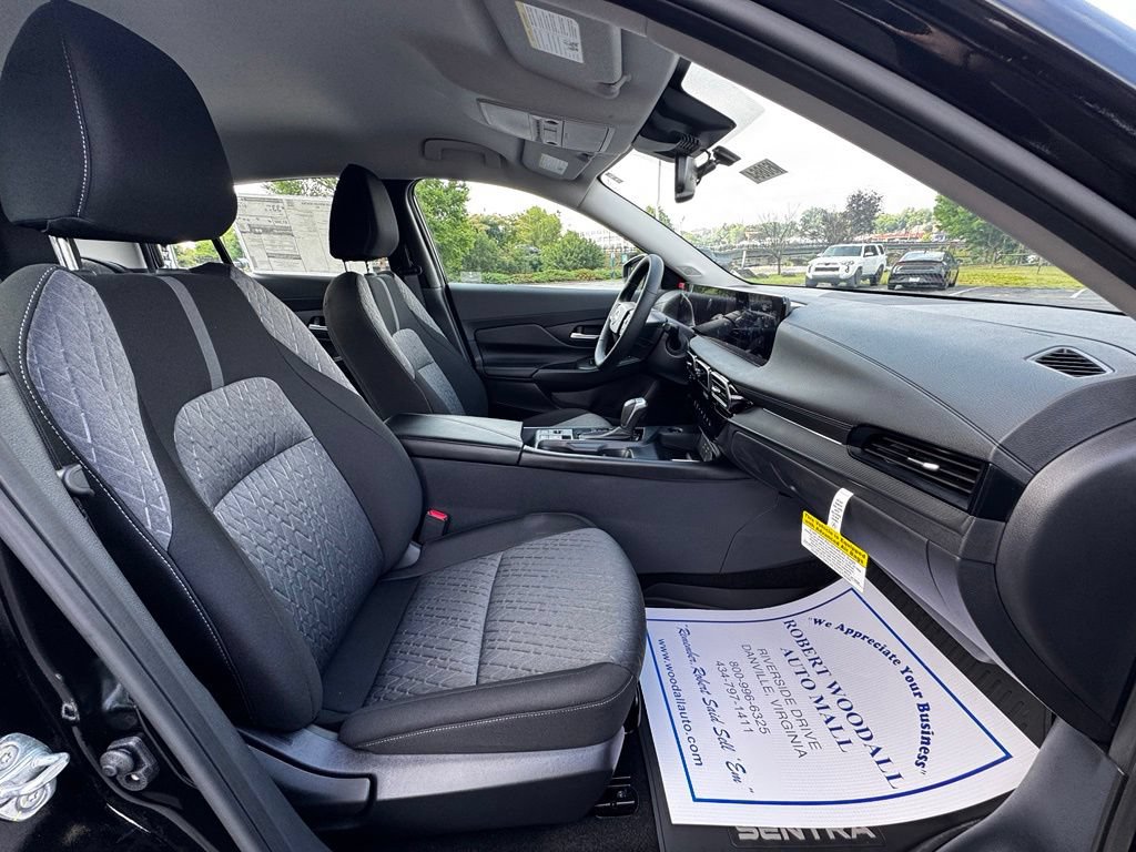 New 2026 Nissan Sentra SV w/ SV Convenience Package FWD image 10