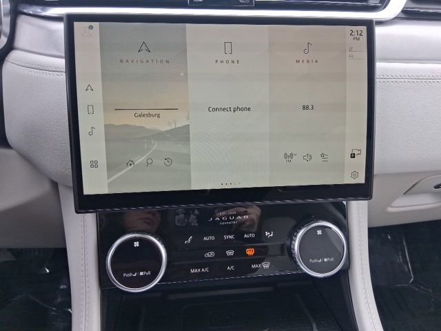 Used 2023 Jaguar F-PACE R-Dynamic S image 24