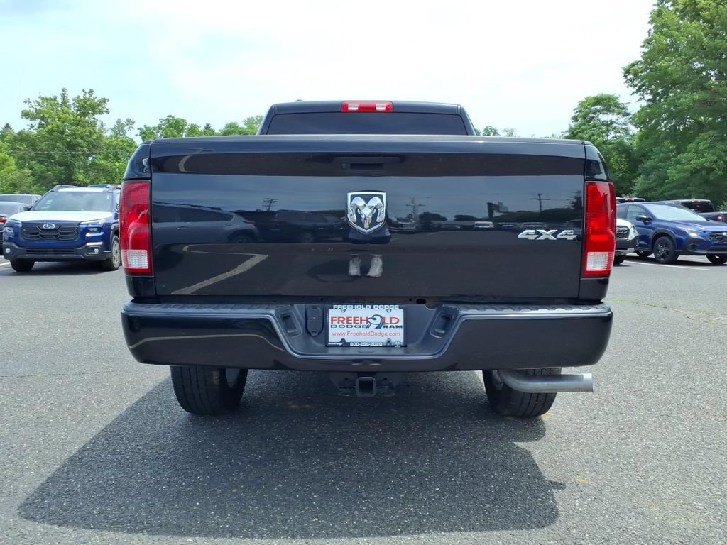 Used 2019 RAM 1500 Express w/ Express Value Package AWD/4WD image 18