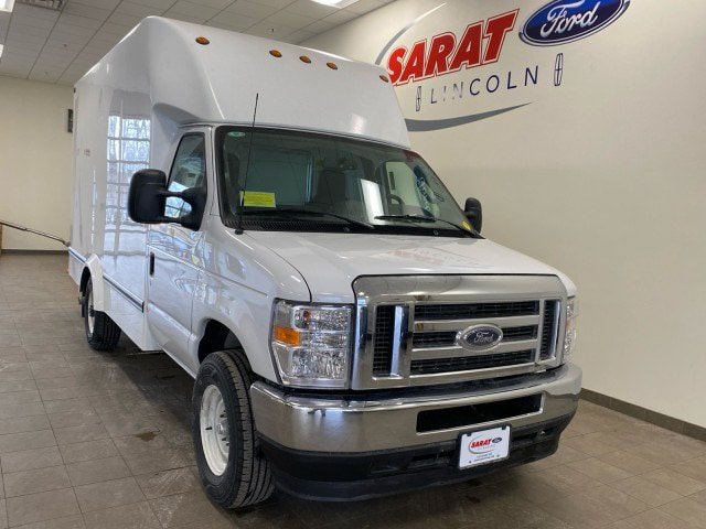 New 2025 Ford E-350 and Econoline 350 Super Duty w/ Power Equipment Group RWD image 2