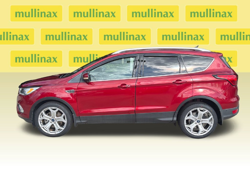 Used 2019 Ford Escape Titanium FWD image 10