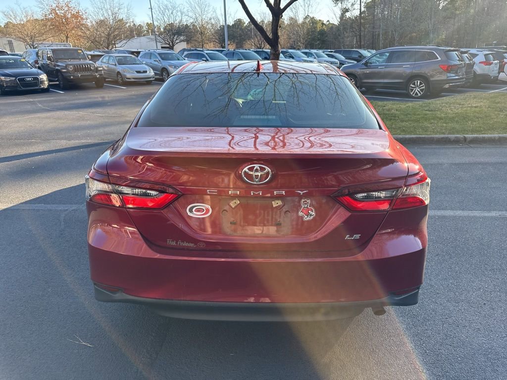 Used 2021 Toyota Camry LE image 15