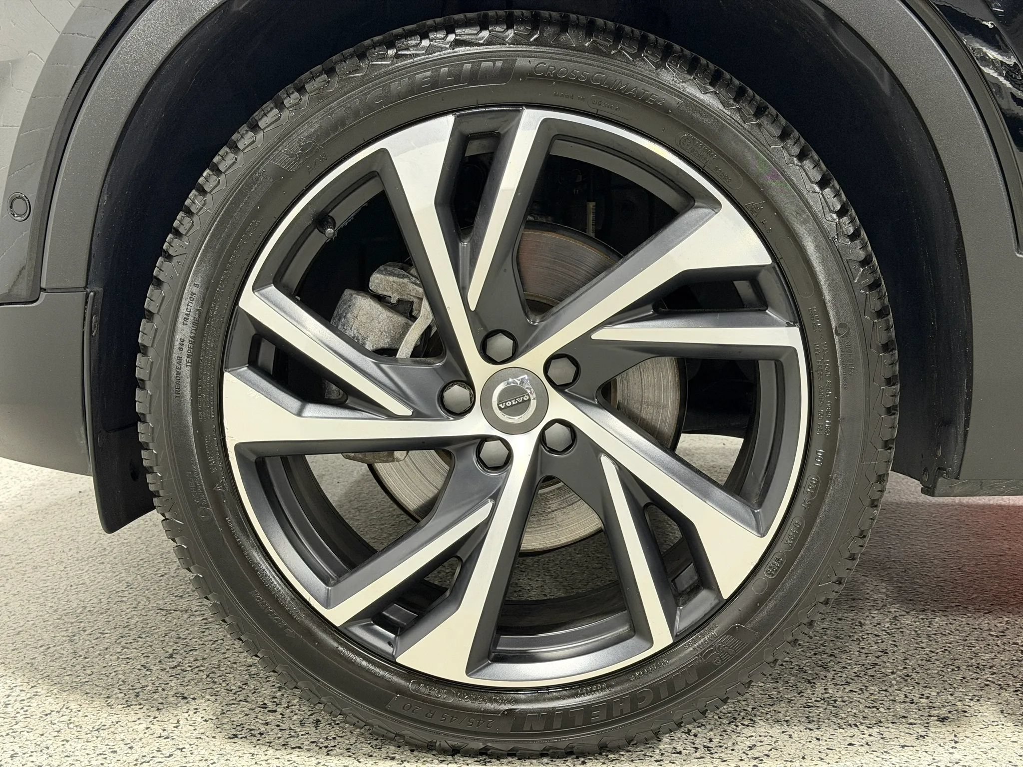 Used 2019 Volvo XC40 T5 R-Design AWD/4WD image 53