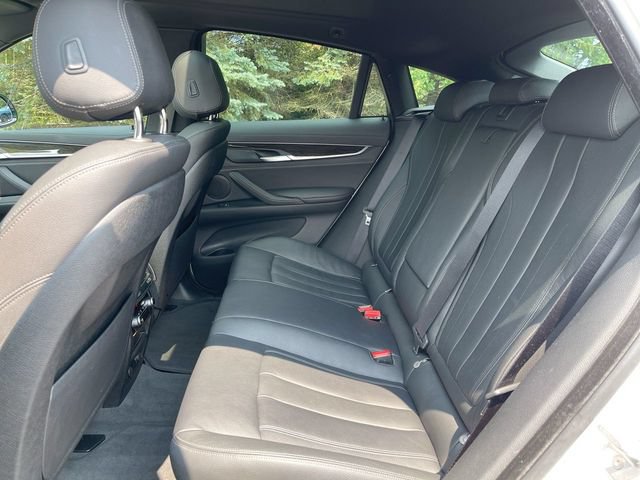 Used 2019 BMW X6 xDrive35i w/ Convenience Package AWD/4WD image 26