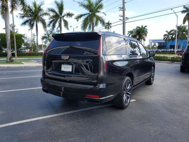 Certified 2022 Cadillac Escalade ESV Sport w/ Touring Package AWD/4WD image 5