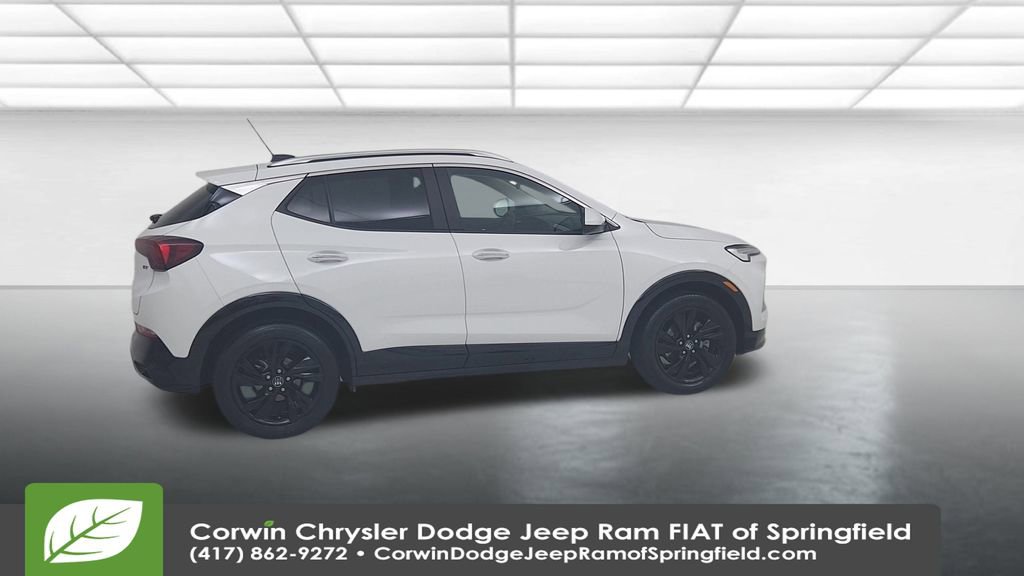 Used 2024 Buick Encore GX Sport Touring image 16