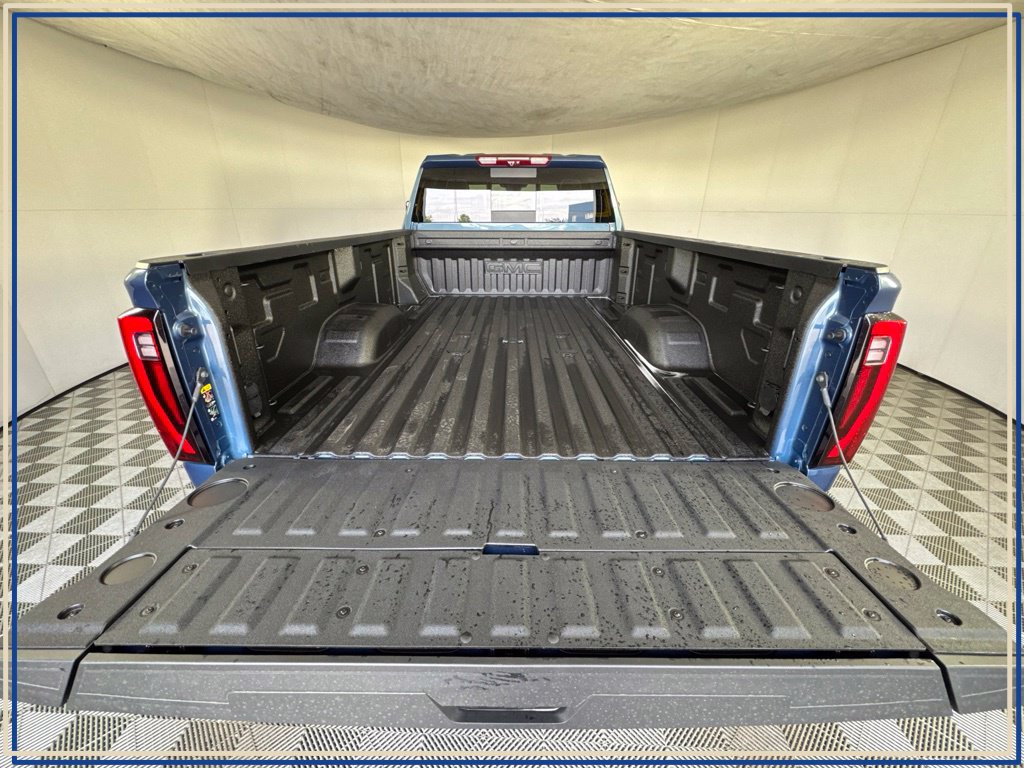 New 2026 GMC Sierra 3500 Denali Ultimate AWD/4WD image 32