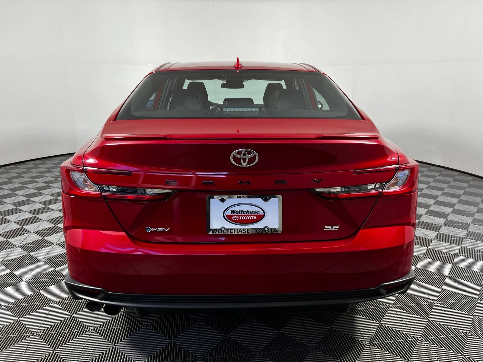 Certified 2025 Toyota Camry SE FWD image 6