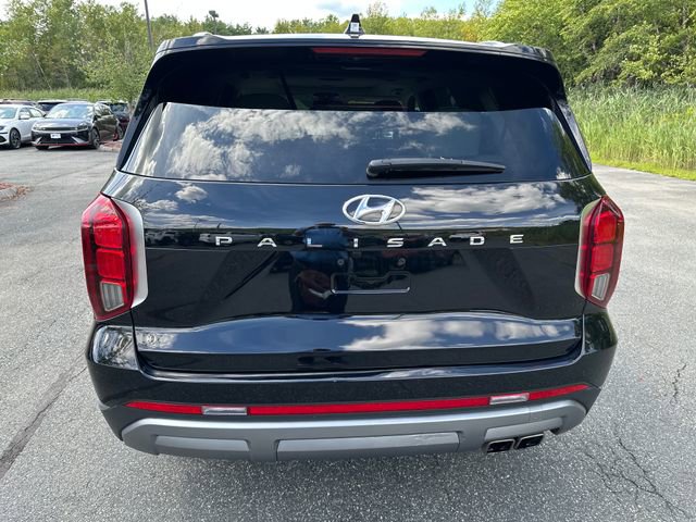 Used 2024 Hyundai Palisade Limited image 4