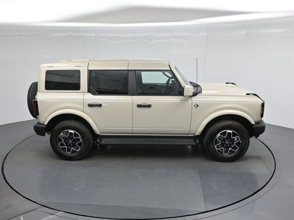 New 2026 Ford Bronco Outer Banks AWD/4WD image 38