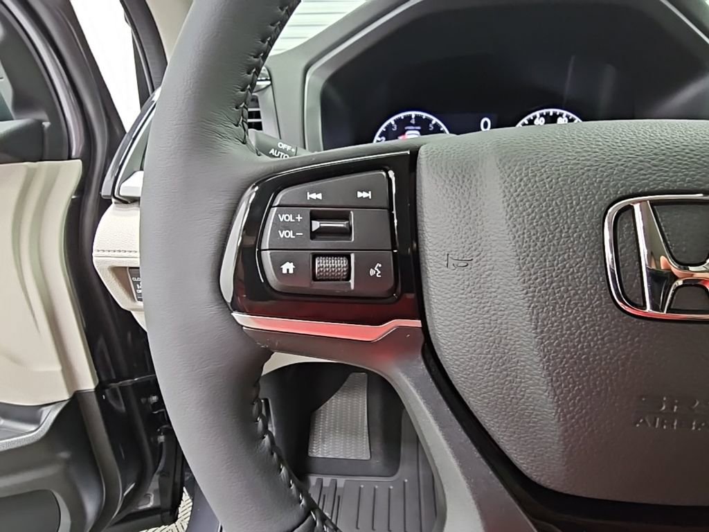 New 2026 Honda Odyssey Touring image 26