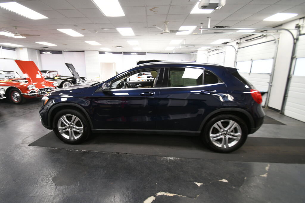 Used 2018 Mercedes-Benz GLA 250 4MATIC image 5