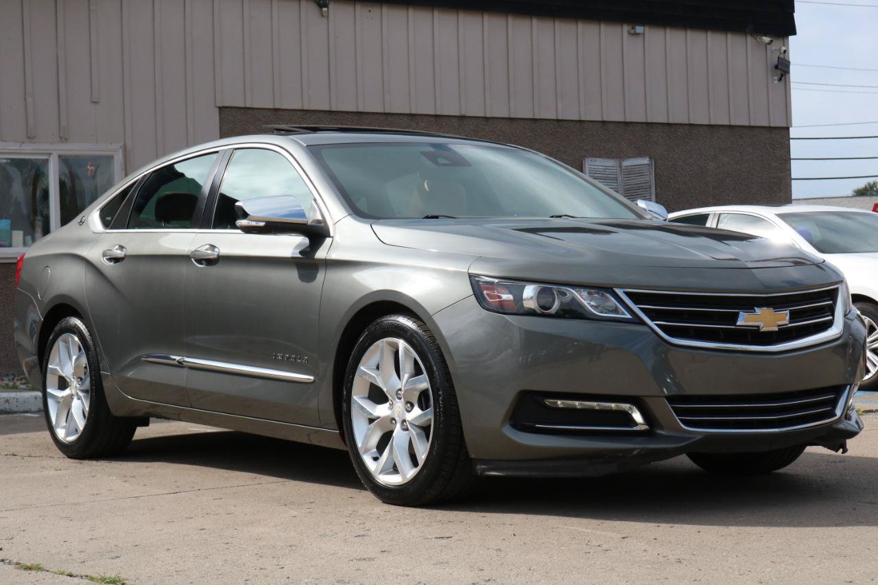 Used 2016 Chevrolet Impala LTZ w/ Enhanced Convenience Package FWD image 8