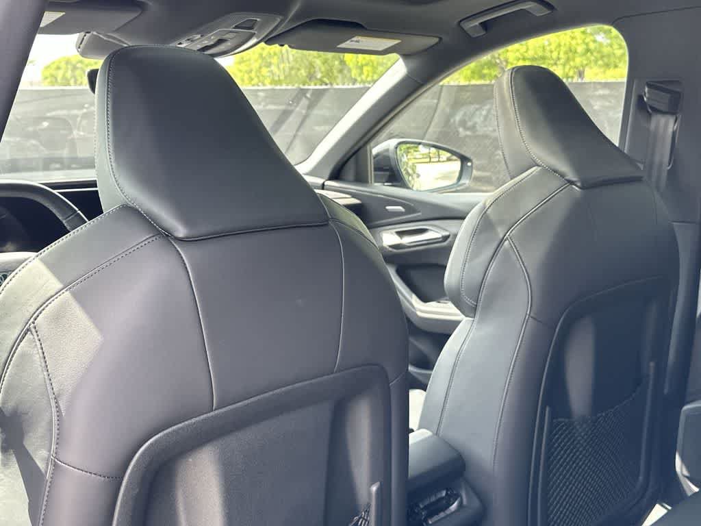 Used 2025 Audi SQ6 e-tron Prestige AWD/4WD image 23