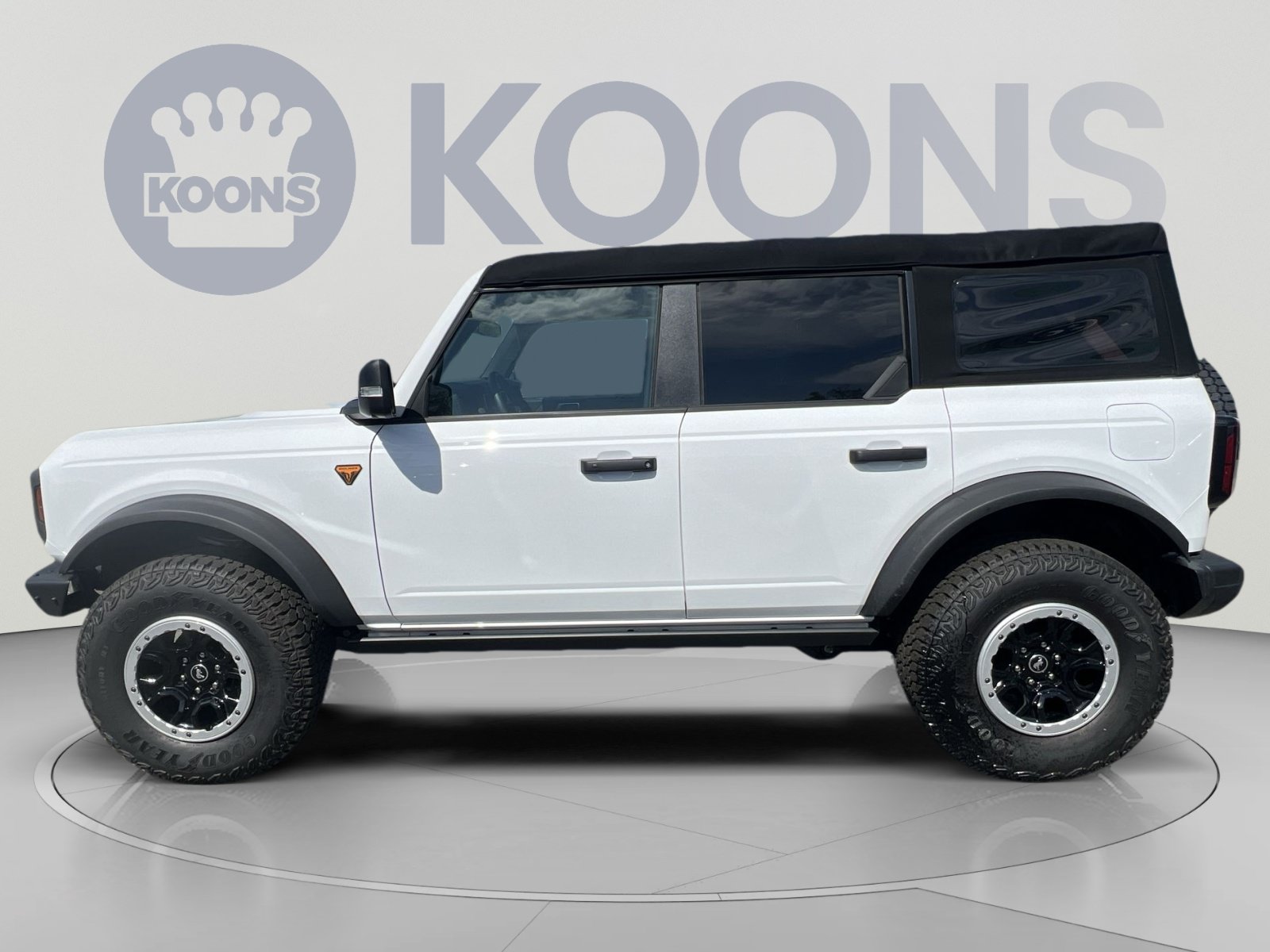 New 2025 Ford Bronco Badlands AWD/4WD image 7
