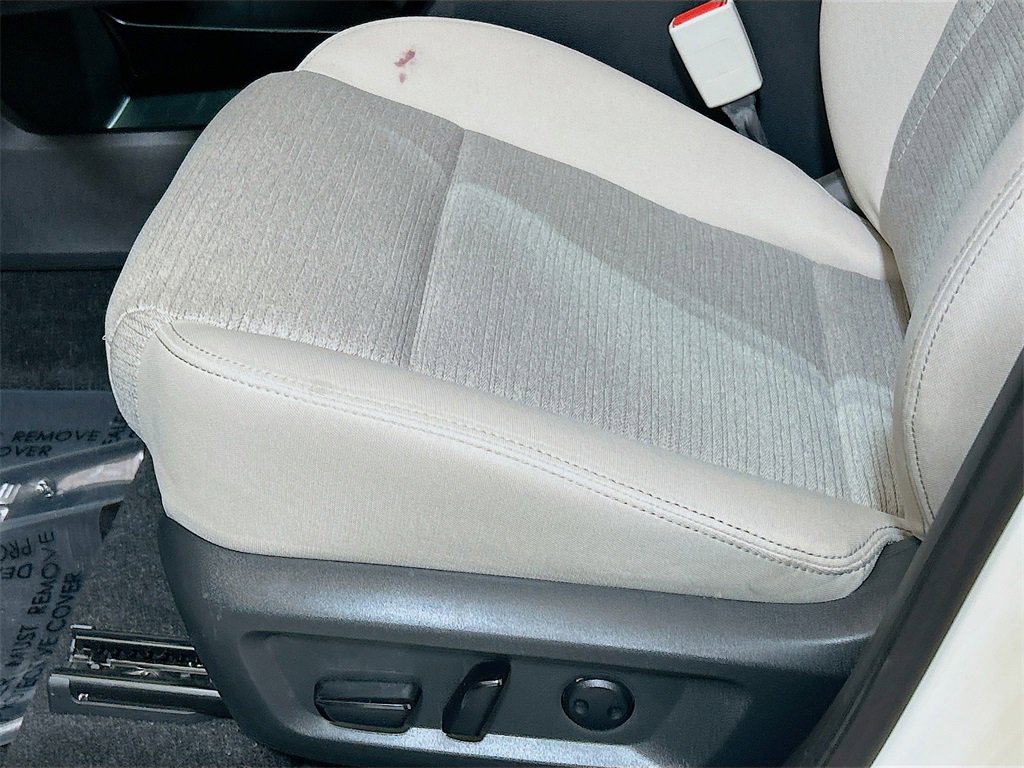 Used 2023 Nissan Rogue SV image 16