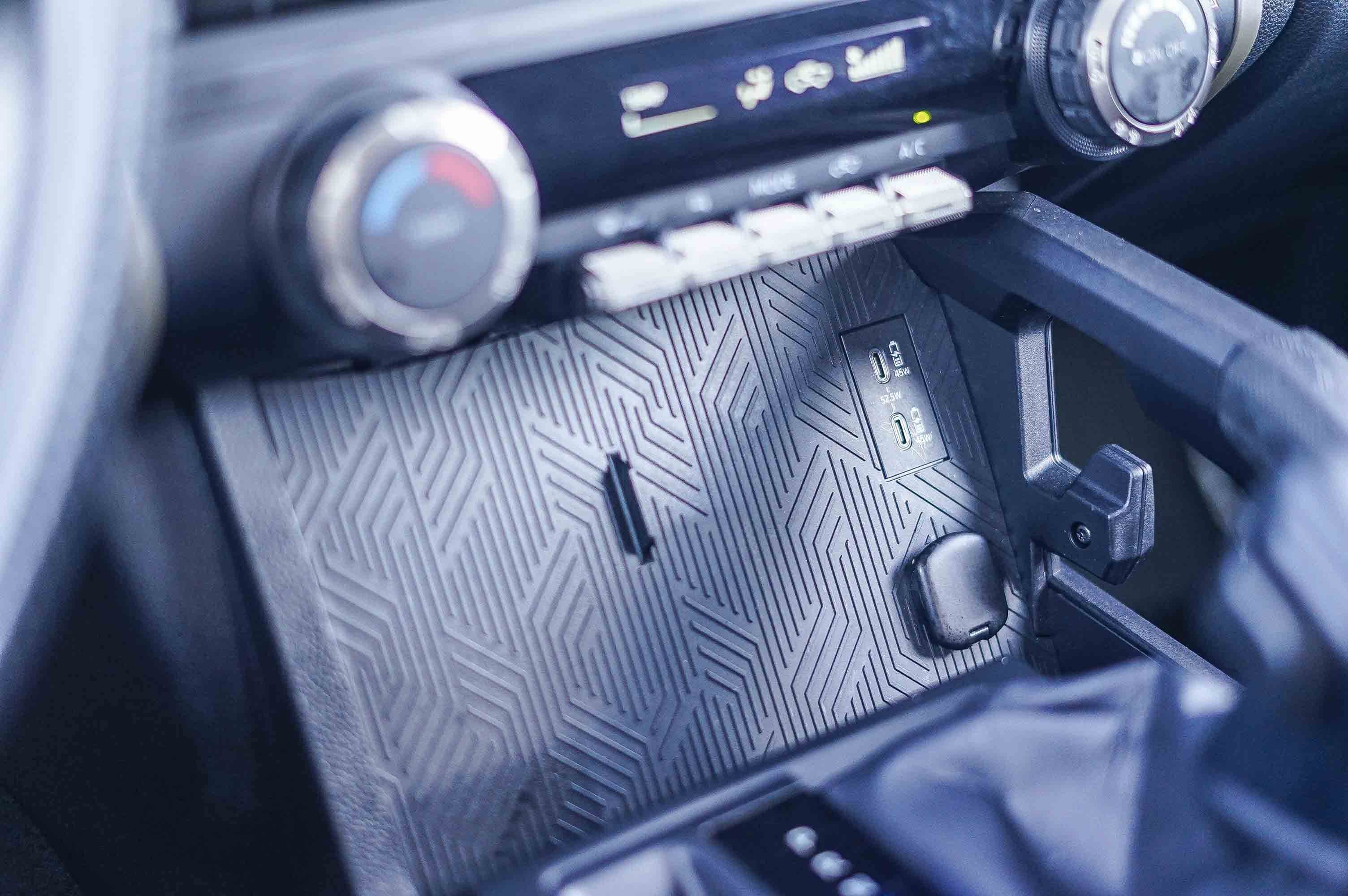 Certified 2024 Toyota Tacoma SR5 image 25