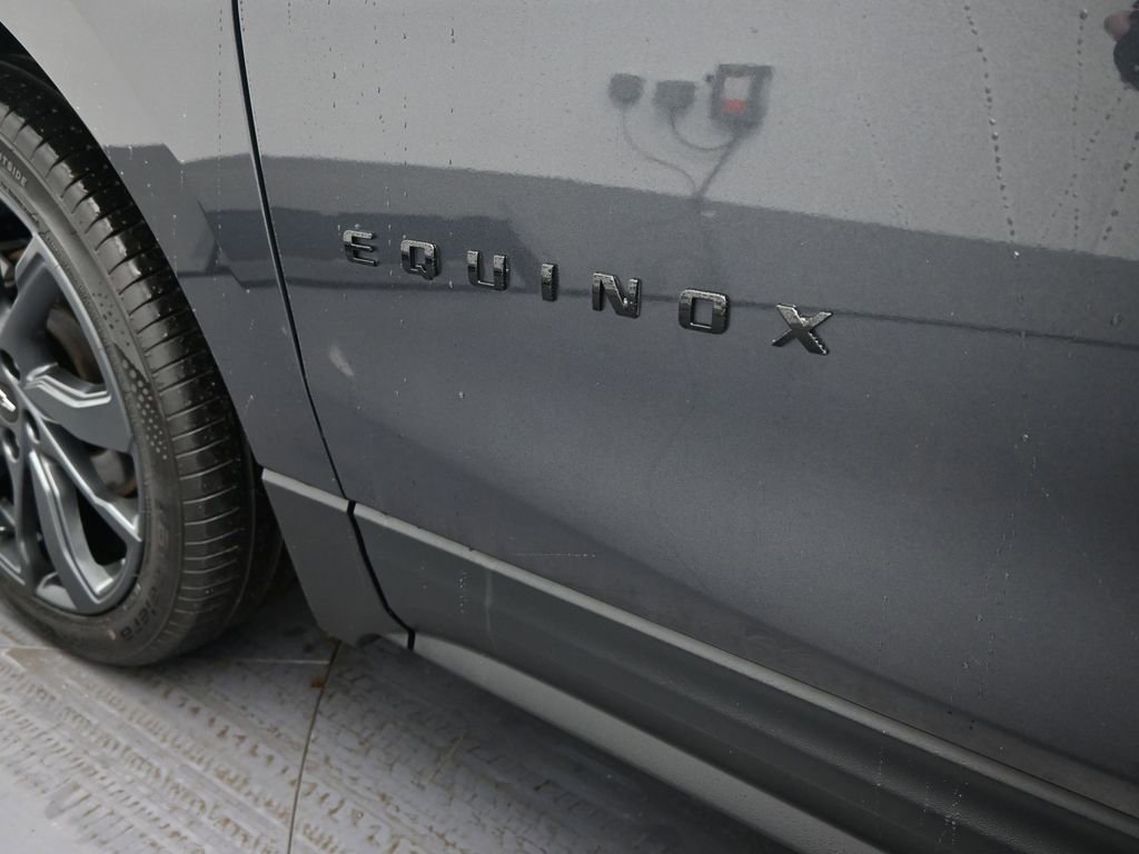 Used 2023 Chevrolet Equinox RS image 12