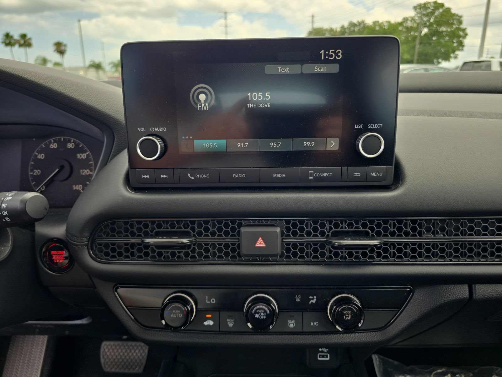 Certified 2025 Honda HR-V LX image 17