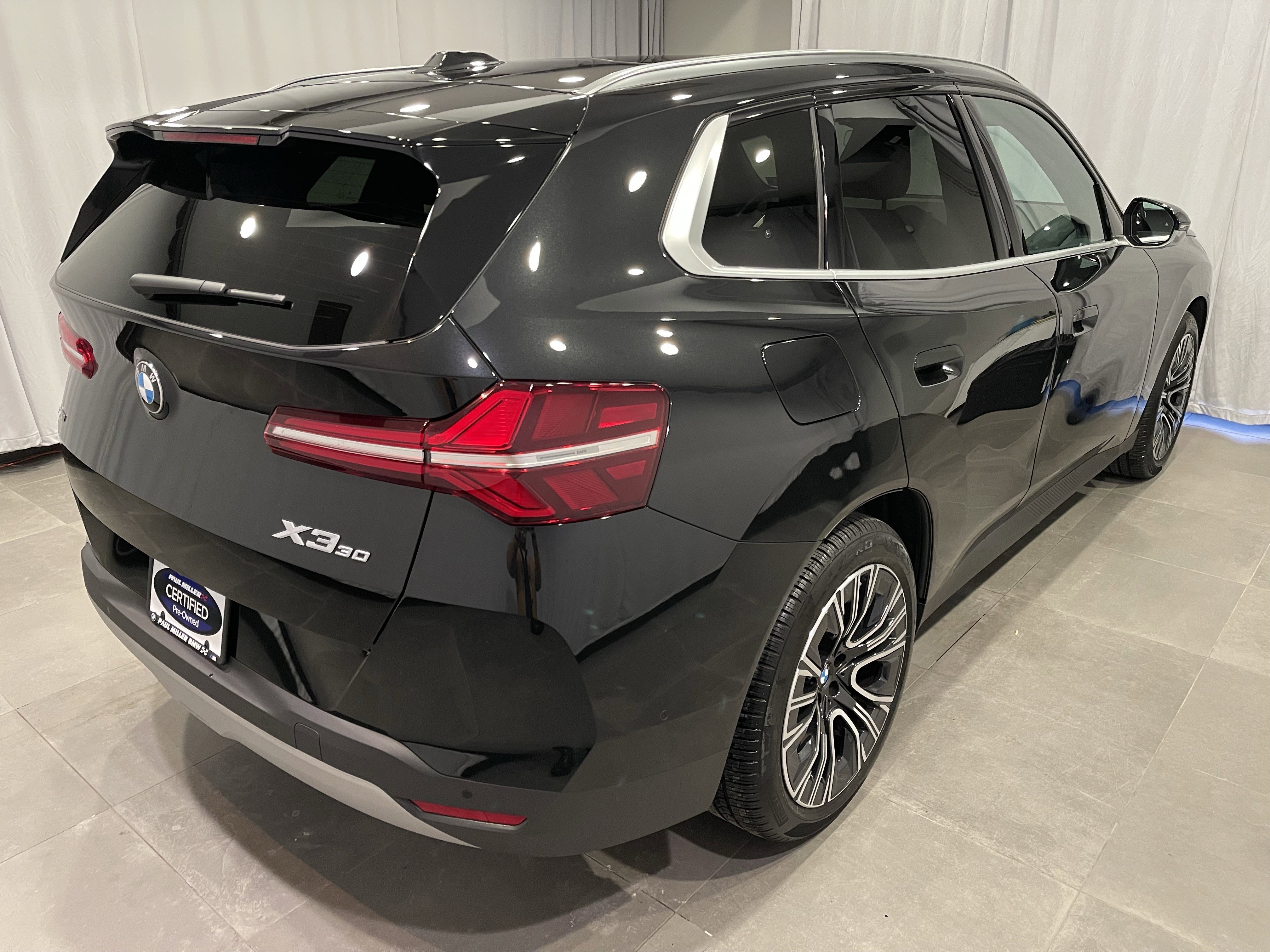 Used 2025 BMW X3 xDrive30i w/ Convenience Package image 7