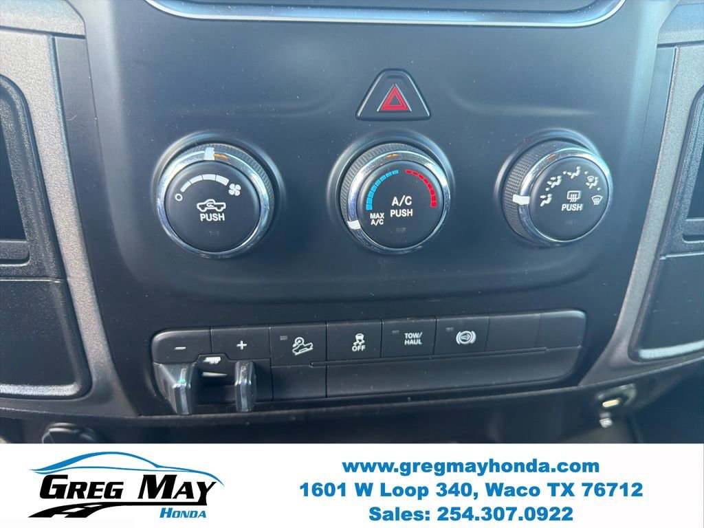 Used 2018 RAM 2500 Tradesman w/ Chrome Appearance Group AWD/4WD image 17