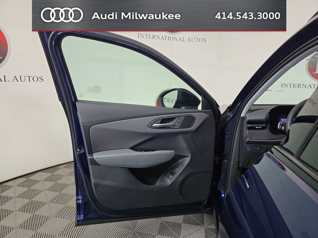 New 2026 Audi Q3 quattro 2.0T AWD/4WD image 13