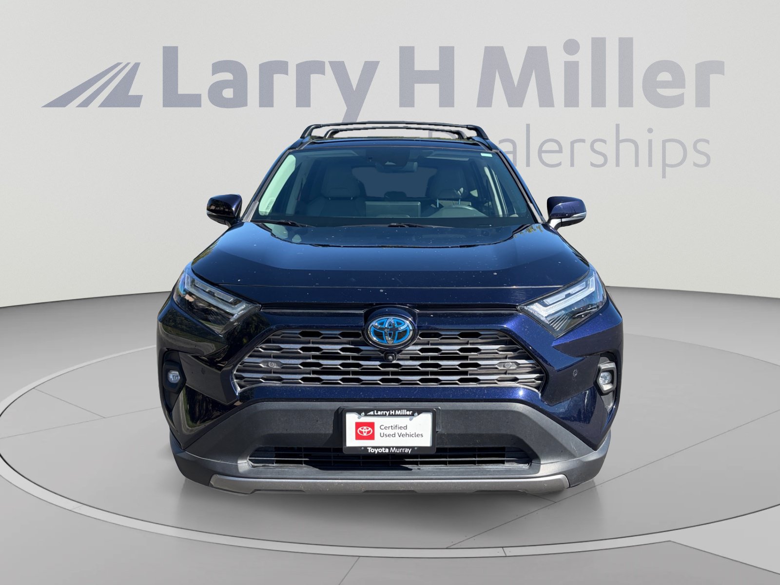 Used 2023 Toyota RAV4 Limited AWD/4WD image 8