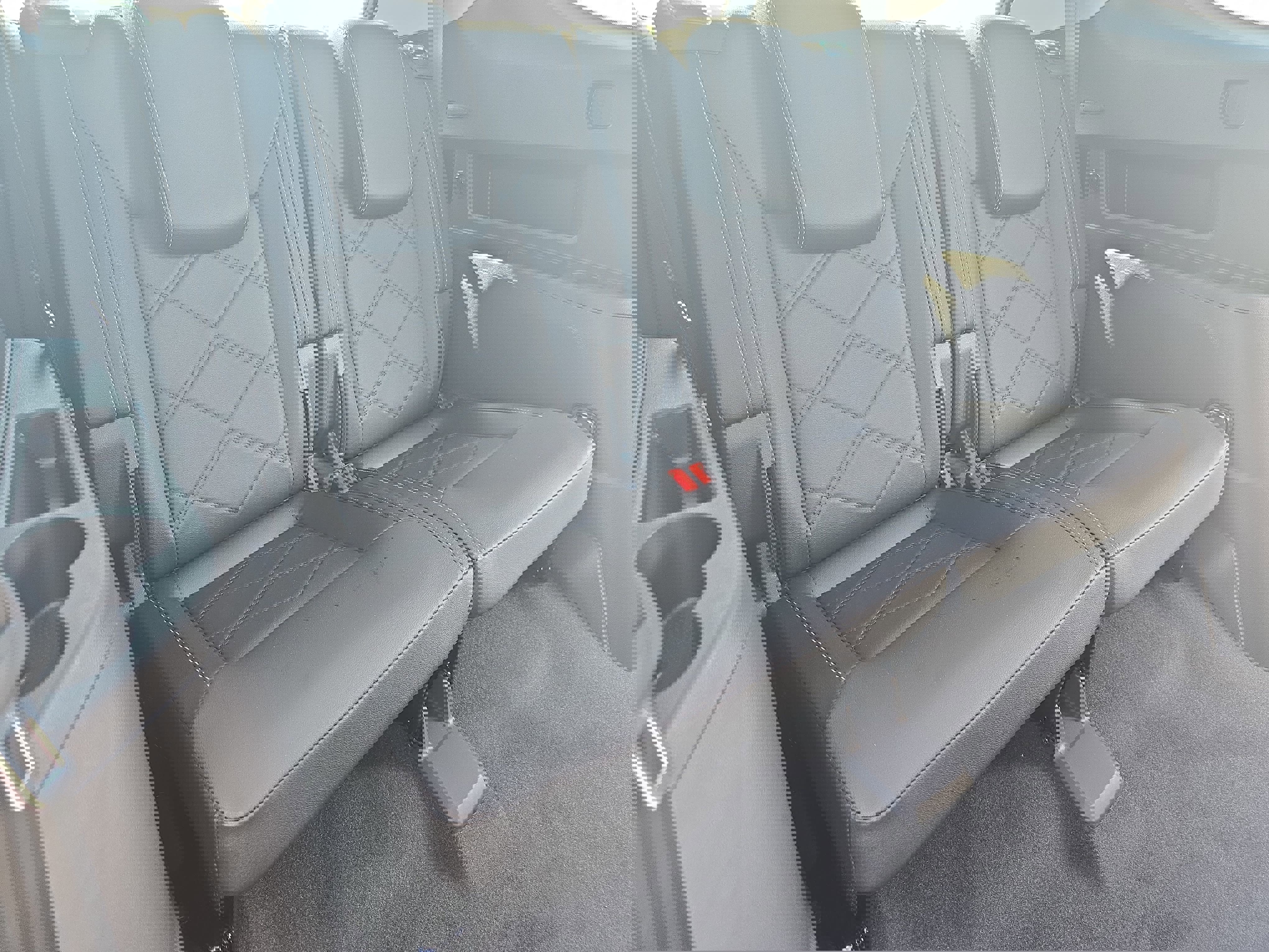 New 2026 Volkswagen Atlas SE image 12