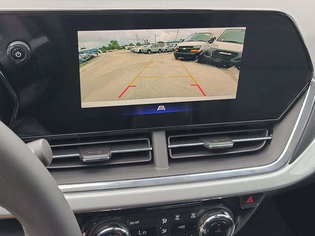 New 2026 Chevrolet Trax LT w/ Driver Confidence Package image 32