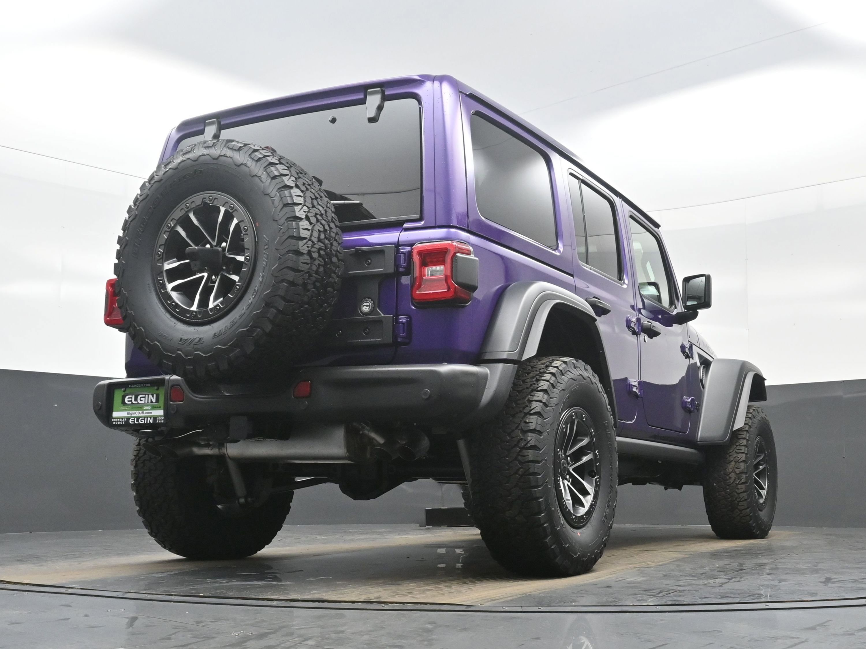New 2026 Jeep Wrangler Unlimited Rubicon 392 w/ Quick Order Package 27X Moab AWD/4WD image 15