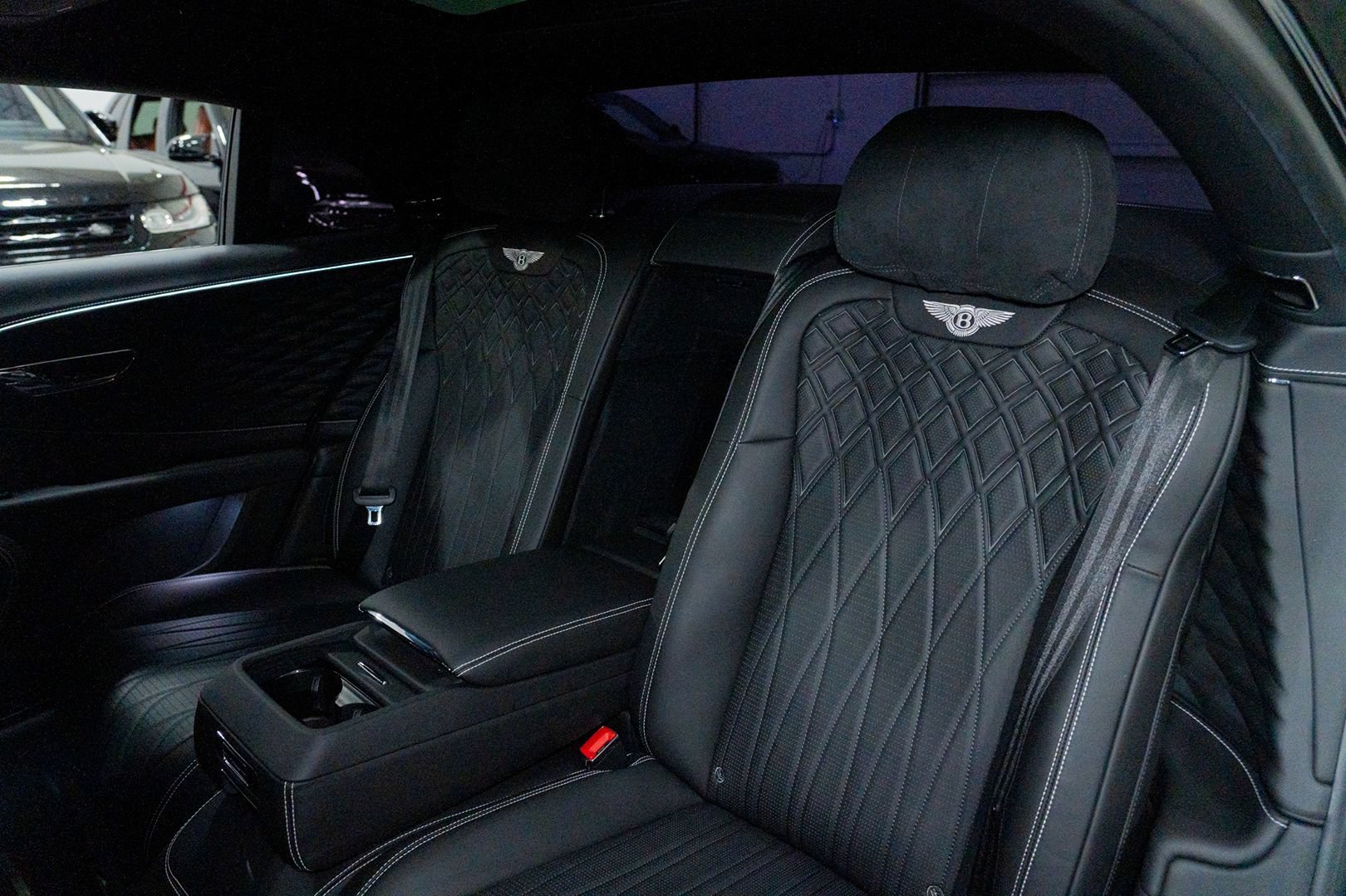 Used 2021 Bentley Flying Spur V8 AWD/4WD image 50